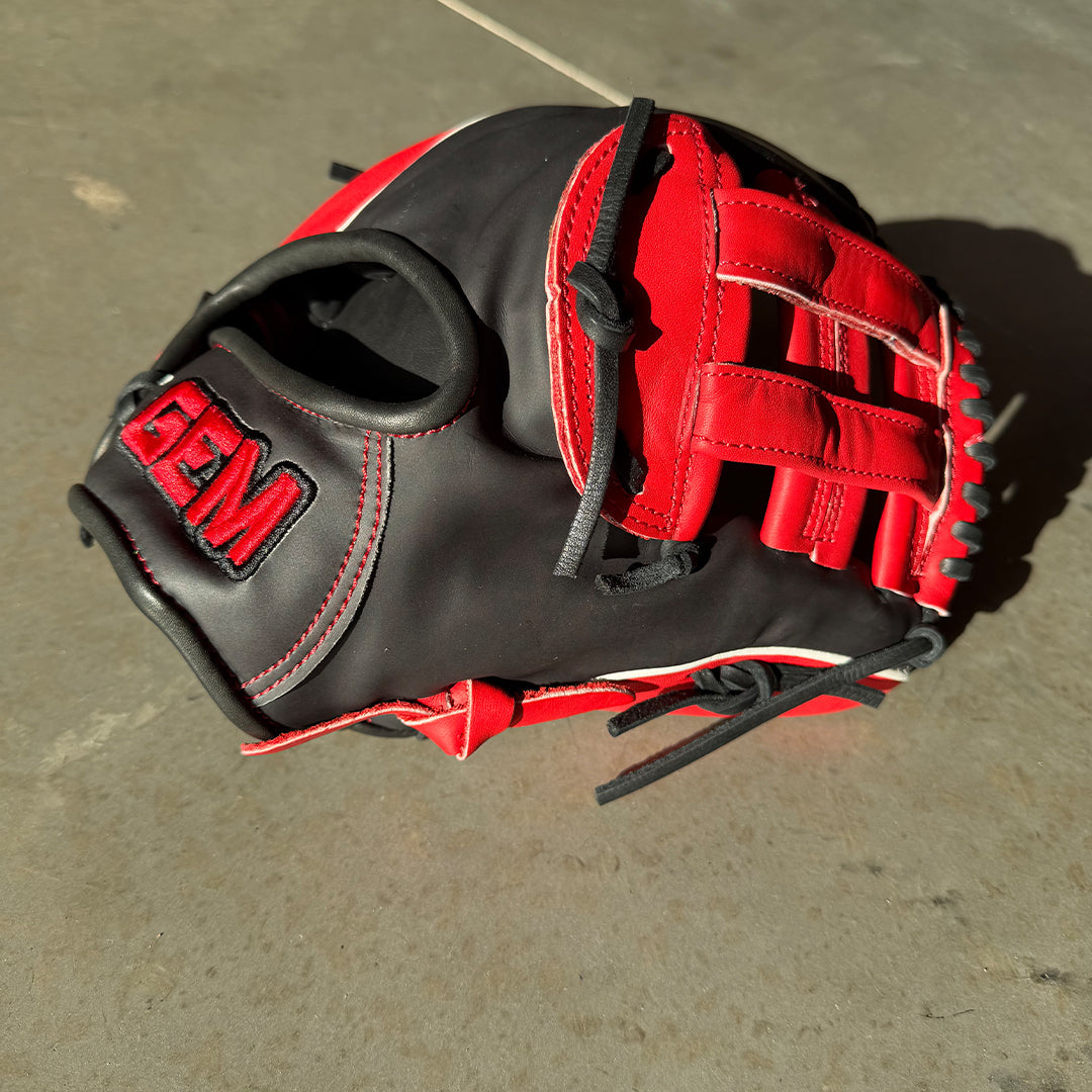Gem Gloves Baseball Fielding Glove - GEM085 Shadow Skulls – Product View | Smash It Sports | leather, kip, pro