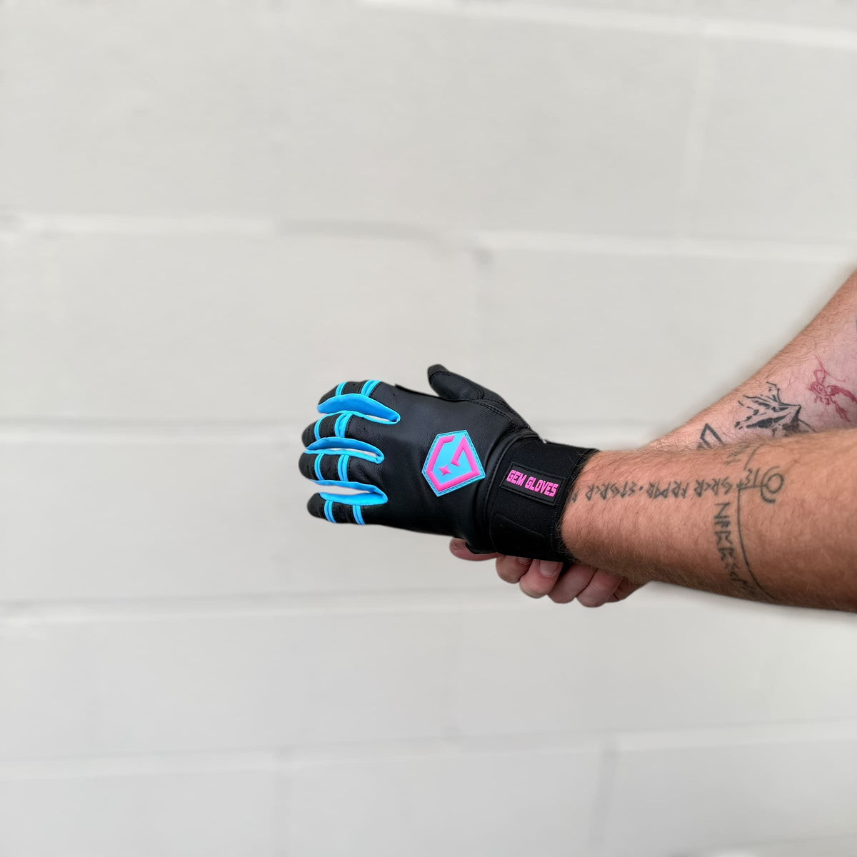 Gem Glove Prospector Long Cuff Batting Glove - Black/White – Product View | Smash It Sports | leather, pro