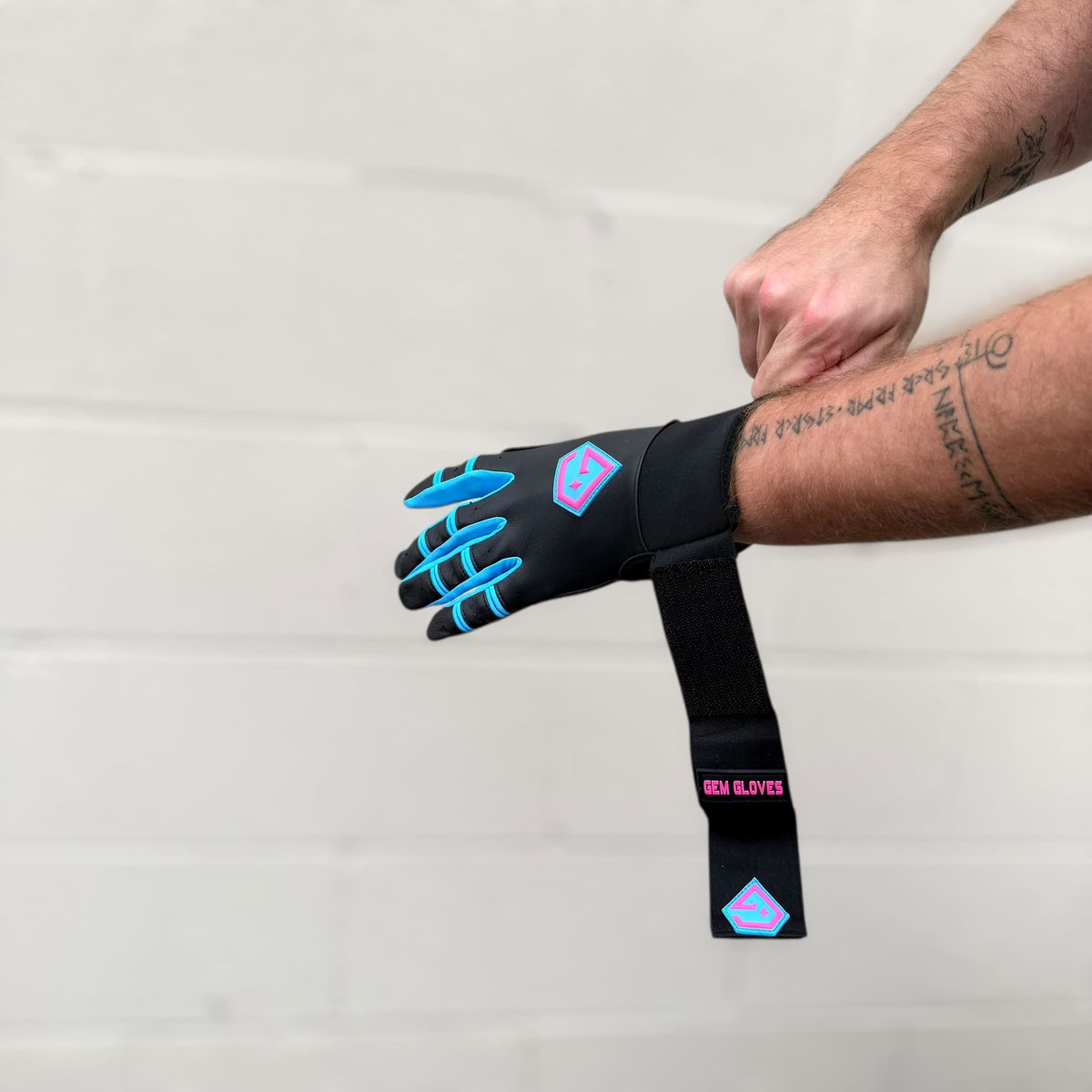 Gem Glove Prospector Long Cuff Batting Glove - Black/Vice – Product View | Smash It Sports | leather, pro