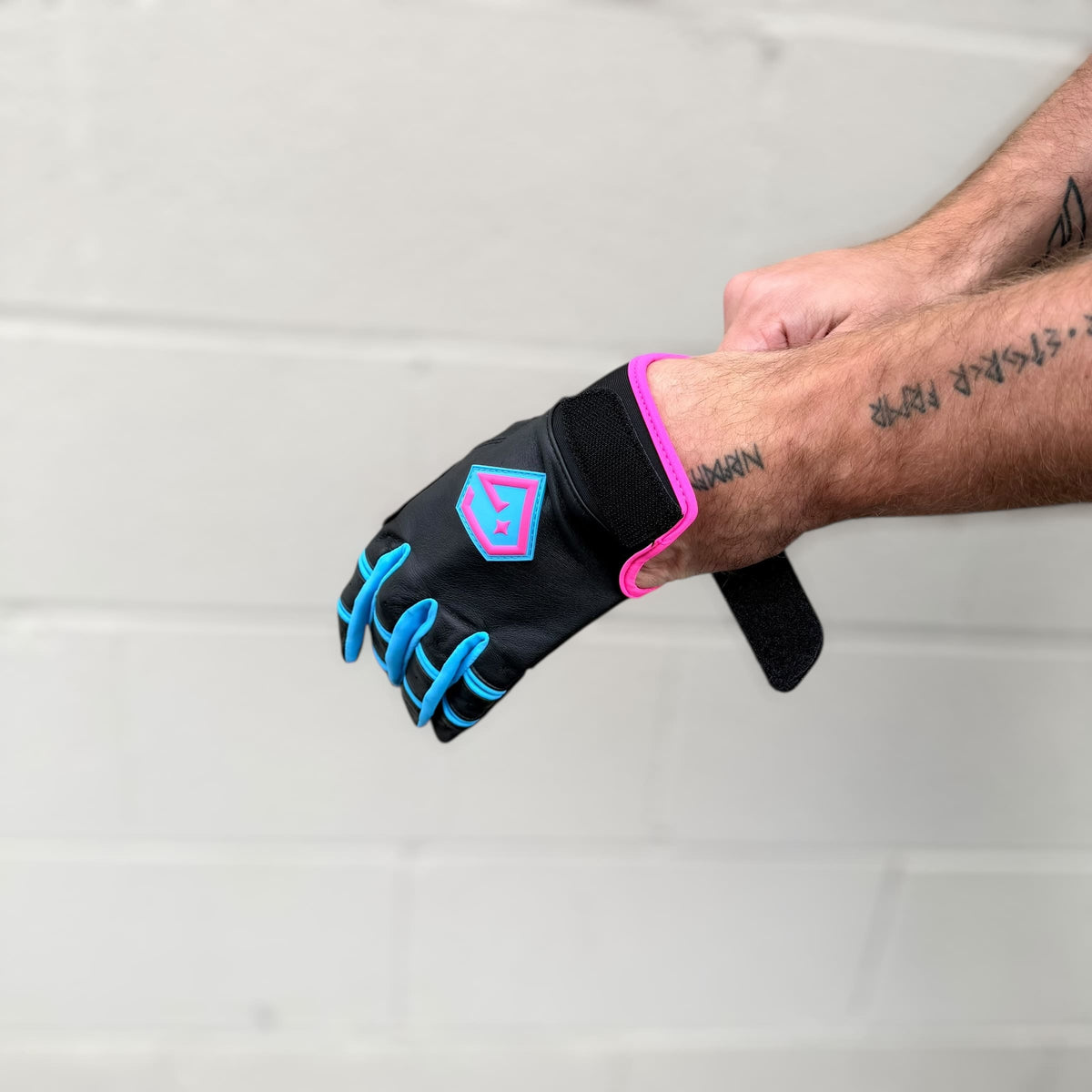Gem Glove Prospector Short Cuff Batting Glove - Black/Pink – Product View | Smash It Sports | leather, pro
